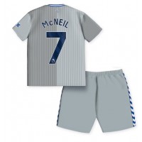 Echipament fotbal Everton Dwight McNeil #7 Tricou Treilea 2023-24 pentru copii maneca scurta (+ Pantaloni scurti)